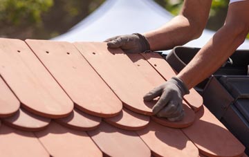 Tarrant Hinton roof tile contractors